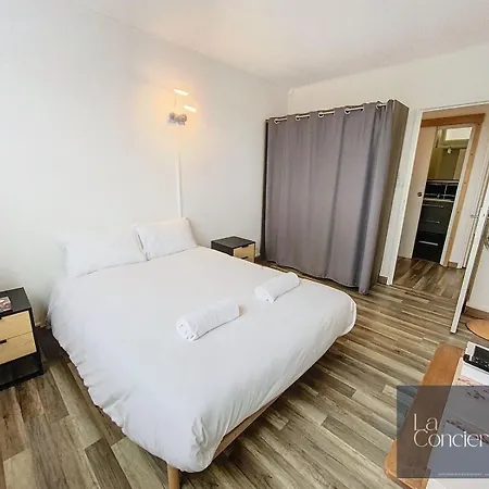 Avec Vue-les Rocs-poitiers-laconciergerie * Poitiers