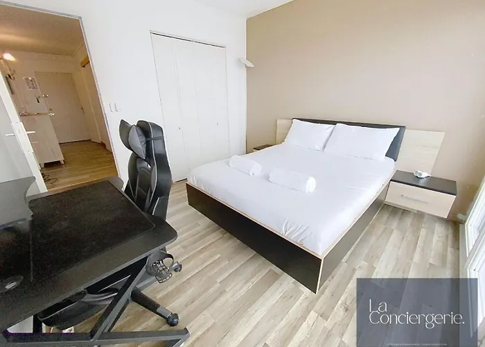 Apartment Avec Vue-les Rocs-poitiers-laconciergerie